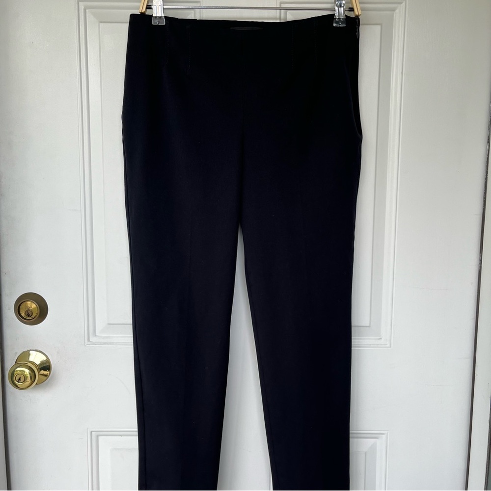•Talbots• Navy Blue Ponte Knit Crop Pants - Size 10 Petite